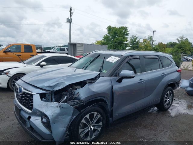 5TDKBRCH4PS135739 Toyota Highlander Hybrid Xle