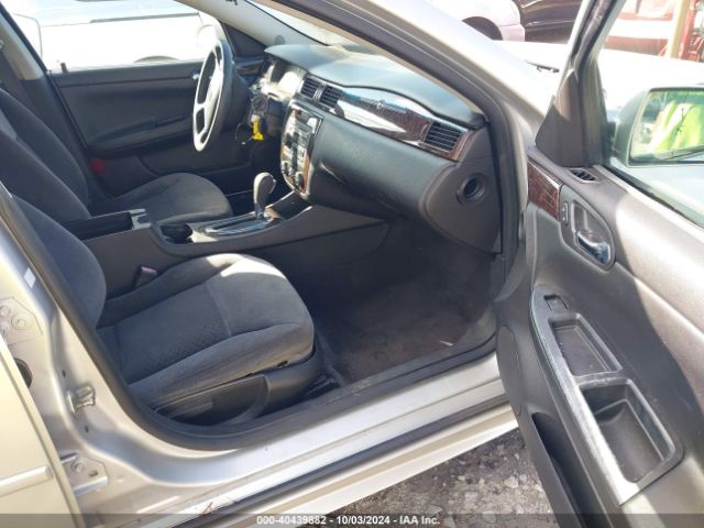 2G1WB5E3XG1152573 Chevrolet Impala Limited Lt