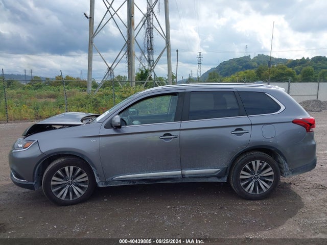 JA4JZ4AX2KJ001414 Mitsubishi OUTLANDER GT