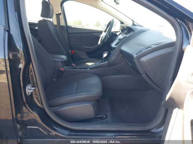1FADP3F26FL217850 Ford FOCUS SE