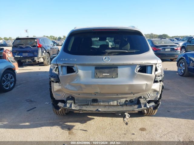 WDC0G8DB0LF726135 Mercedes-Benz GLC 300