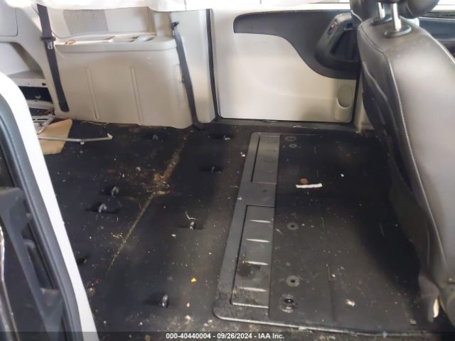 2C4RDGCG1KR648209 Dodge Grand Caravan Sxt