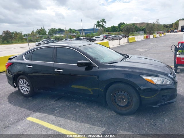 Nissan Altima 2.5 S 2016 1N4AL3AP7GN332545 Image 14