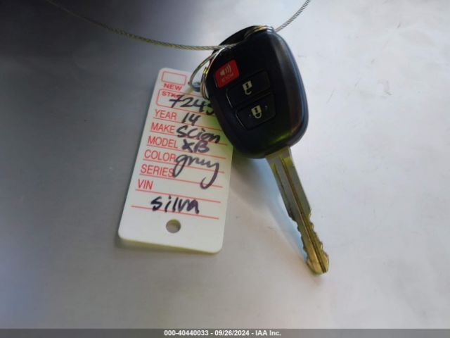 JTLZE4FE1EJ057252 Scion XB