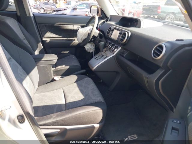 JTLZE4FE1EJ057252 Scion XB