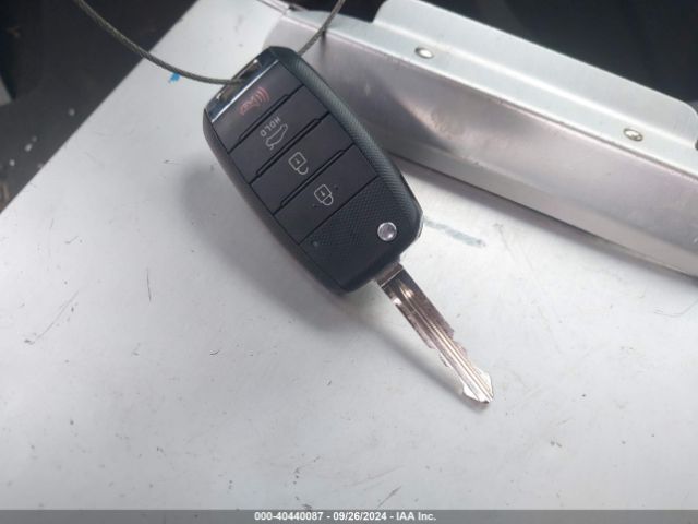 KNAFX4A84F5307925 KIA FORTE EX