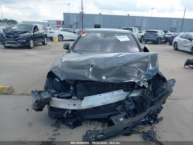 WDDUG8CB8EA023011 Mercedes-Benz S 550