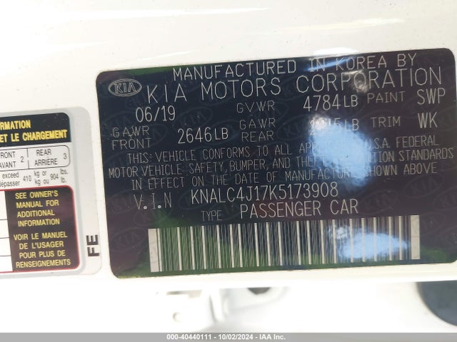 KNALC4J17K5173908 KIA Cadenza Technology