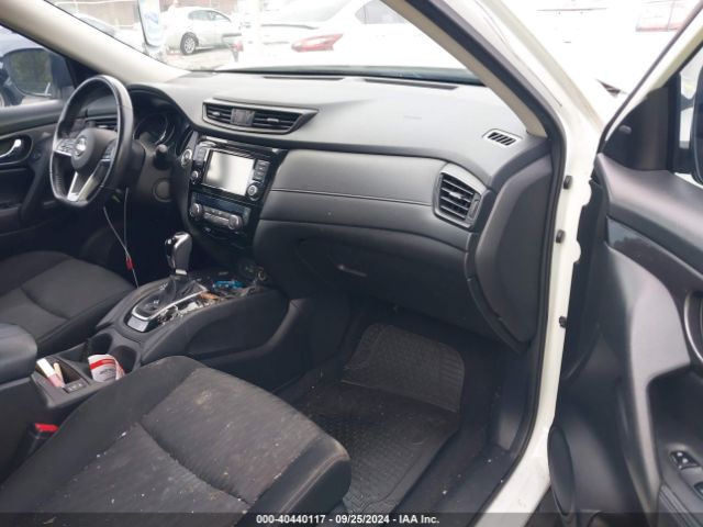JN8AT2MT1JW469080 Nissan ROGUE SV