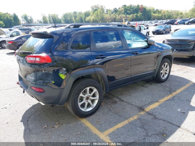 1C4PJMBB0HW635472 Jeep Cherokee Trailhawk 4x4