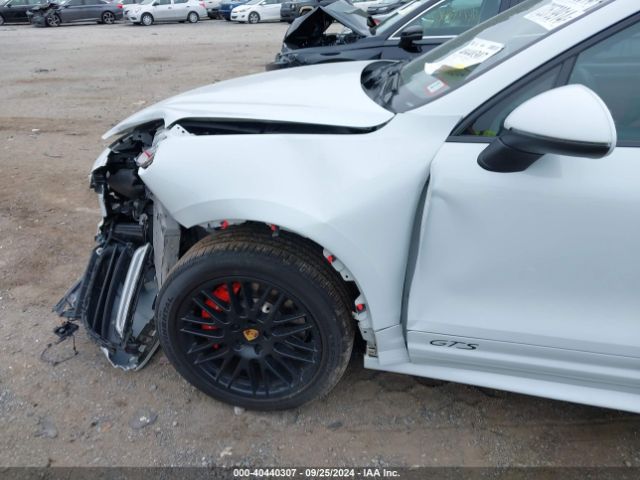 WP1AD2A23HLA84005 Porsche Cayenne Gts
