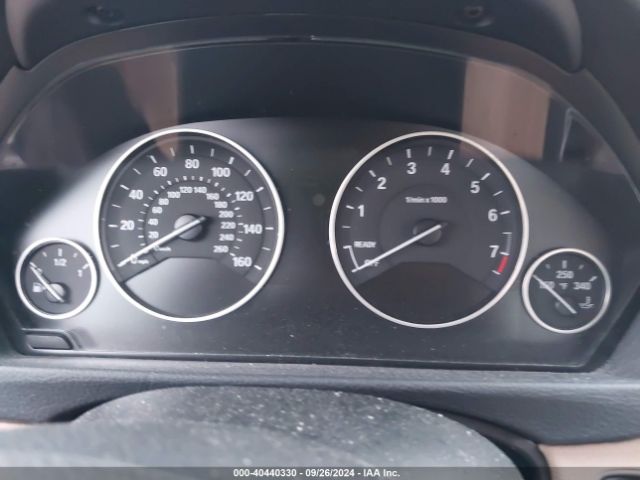WBA3C3C55EP660527 BMW 320i Xdrive