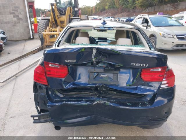 WBA3C3C55EP660527 BMW 320i Xdrive