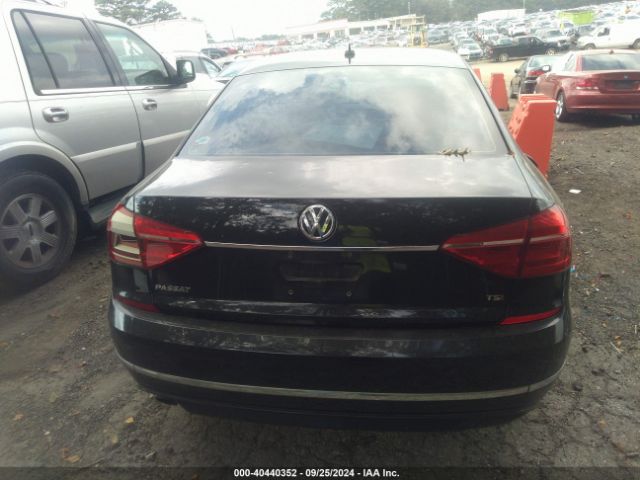 1VWAT7A30GC052862 Volkswagen Passat 1.8t R-line