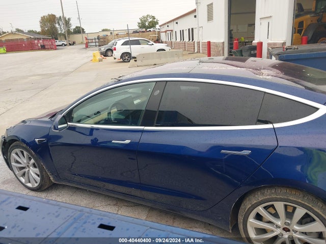 Tesla Model 3 Long Range/mid Range 2018 5YJ3E1EA6JF024733 Image 14