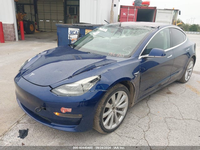 2018 TESLA MODEL 3 5YJ3E1EA6JF024733 Photo 1