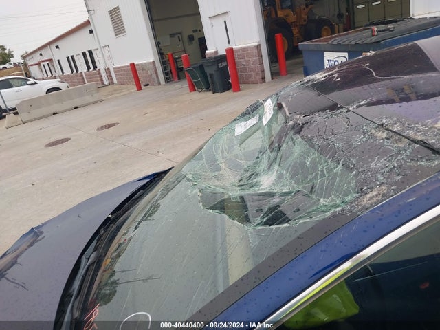 2018 TESLA MODEL 3 5YJ3E1EA6JF024733 Photo 5
