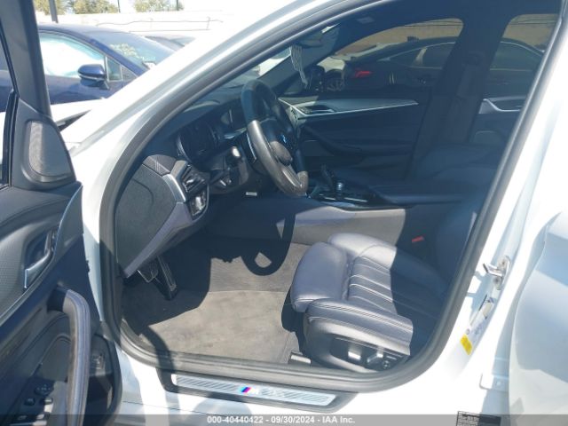 WBAJE5C55JG917693 BMW 540I