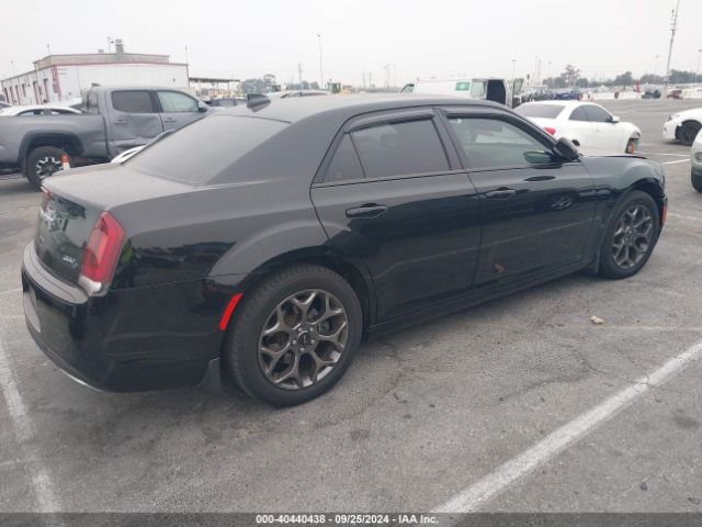 2C3CCAGG3FH808719 Chrysler 300 300s
