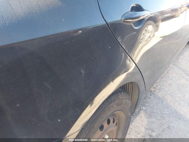 KNAFK4A64F5378961 KIA FORTE LX