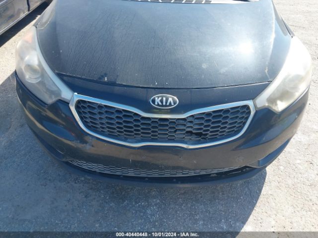KNAFK4A64F5378961 KIA FORTE LX