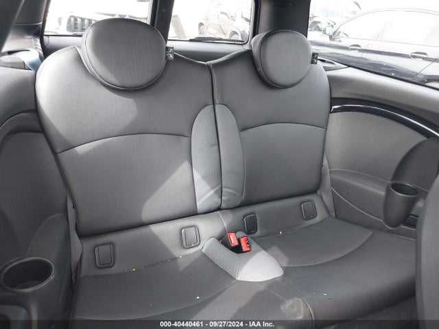 2009 MINI COOPER CLUBMAN WMWML33549TX33842 Photo 7