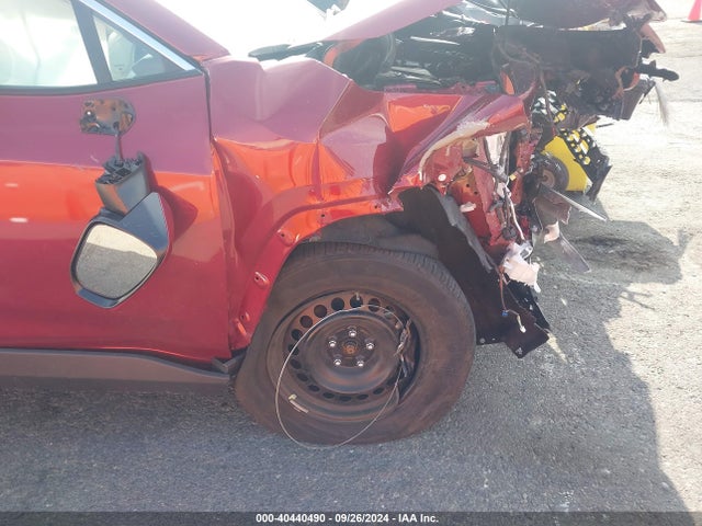 Toyota RAV4 LE 2019 2T3K1RFV5KW018117 Image 17