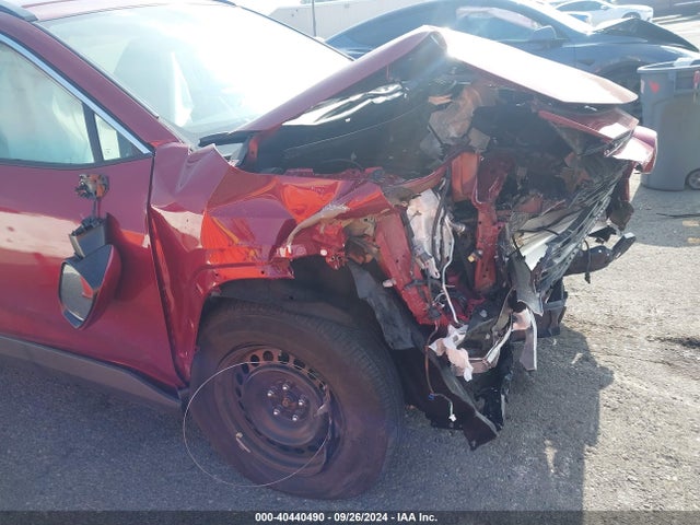 Toyota RAV4 LE 2019 2T3K1RFV5KW018117 Image 6