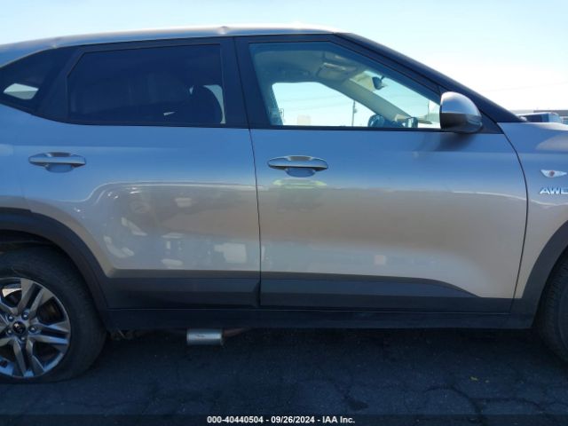 KNDEPCAA3M7077419 KIA Seltos Lx