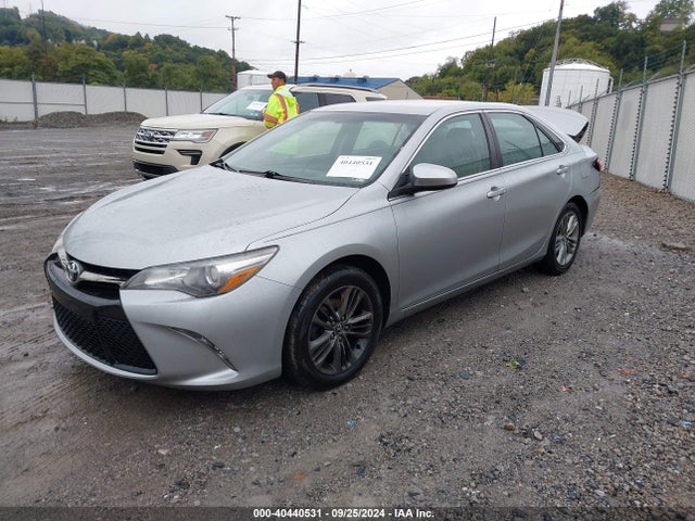 Toyota CAMRY SE 2015 4T1BF1FK5FU105023 Image 2