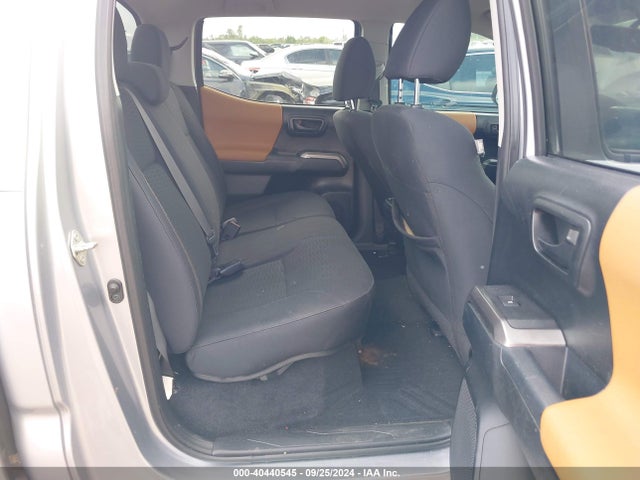 Toyota Tacoma Sr5 V6 2017 5TFAZ5CN2HX044695 Image 8