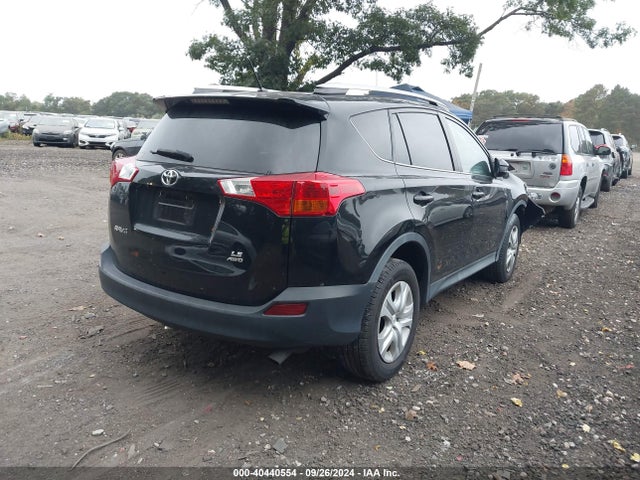 Toyota RAV4 LE 2015 2T3BFREV4FW296287 Image 4