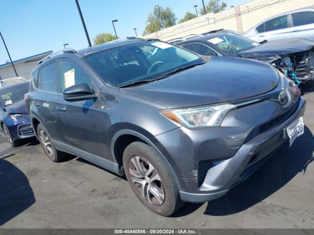 JTMZFREV9HJ121257 Toyota RAV4 LE