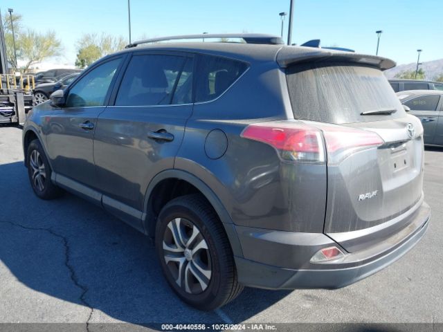 JTMZFREV9HJ121257 Toyota RAV4 LE