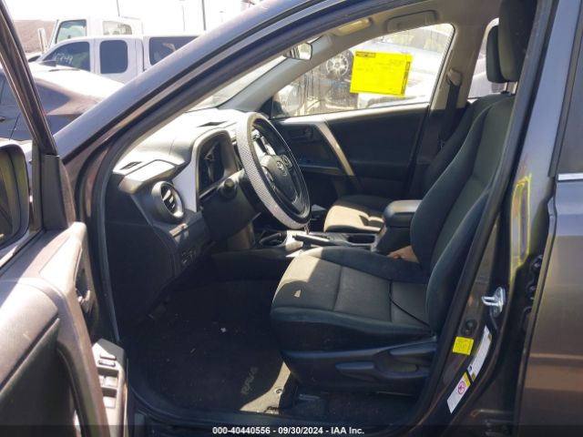 JTMZFREV9HJ121257 Toyota RAV4 LE