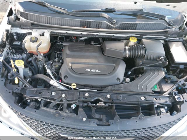 2C4RC1EG7HR572615 Chrysler Pacifica Touring-l Plus