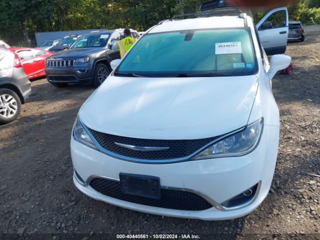2C4RC1EG7HR572615 Chrysler Pacifica Touring-l Plus