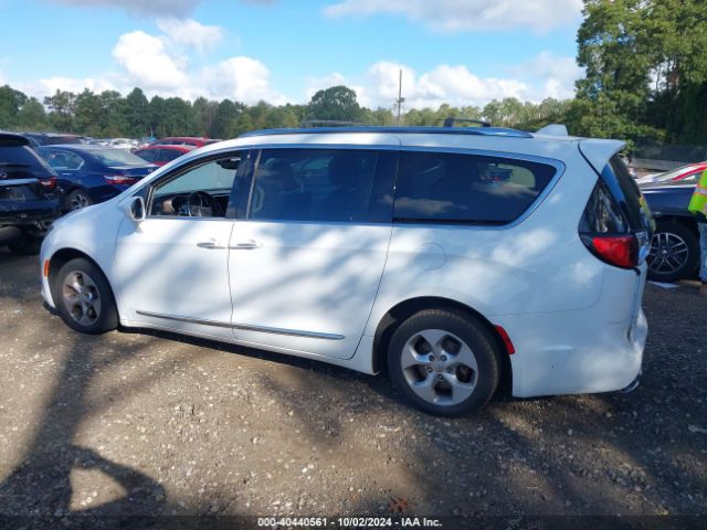 2C4RC1EG7HR572615 Chrysler Pacifica Touring-l Plus