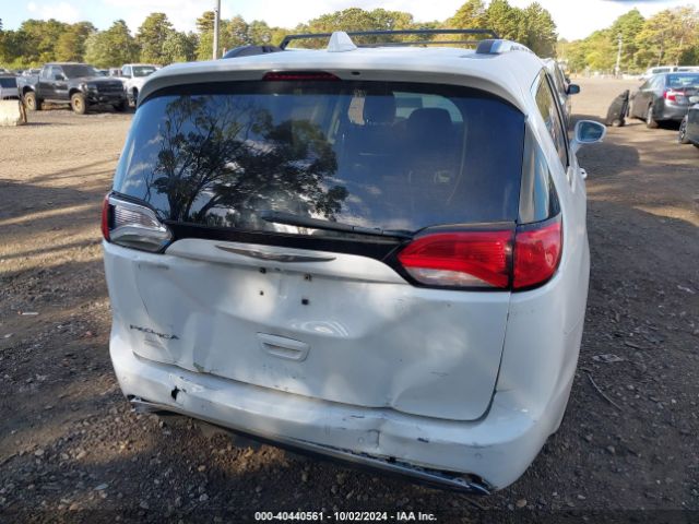2C4RC1EG7HR572615 Chrysler Pacifica Touring-l Plus