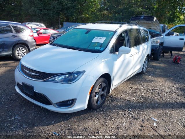 2C4RC1EG7HR572615 Chrysler Pacifica Touring-l Plus