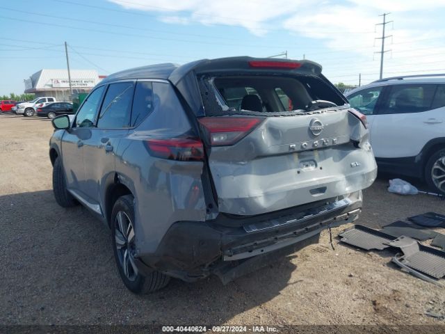 5N1BT3CAXPC680256 Nissan Rogue Sl Fwd