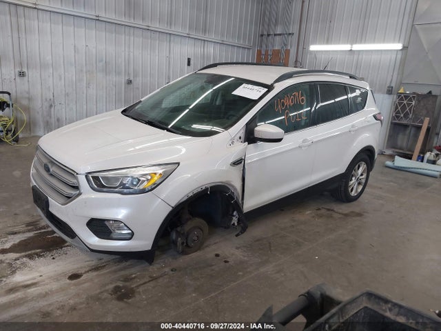 Ford ESCAPE SE 2017 1FMCU9G99HUD53914 Image 2