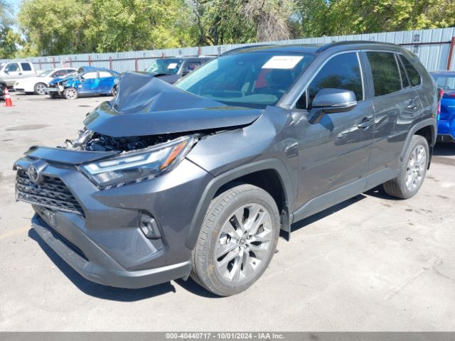 2T3A1RFV6NC317617 Toyota Rav4 Xle Premium