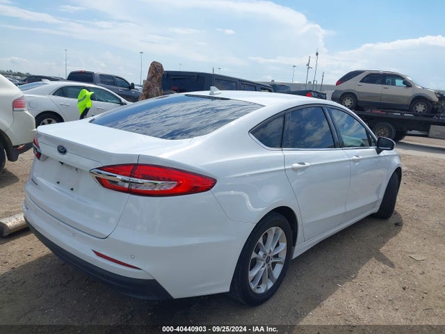 Ford FUSION SE 2020 3FA6P0H74LR129098 Image 4