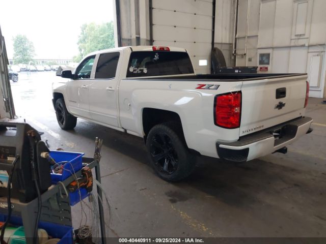 3GCUKREC3JG243706 Chevrolet Silverado 1500 2lt