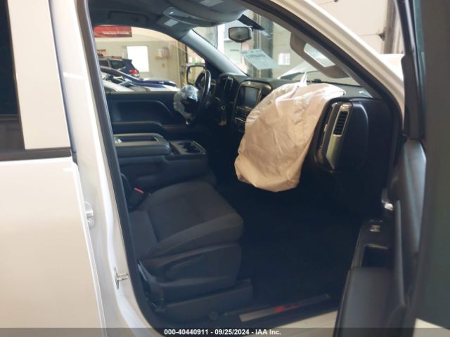 3GCUKREC3JG243706 Chevrolet Silverado 1500 2lt