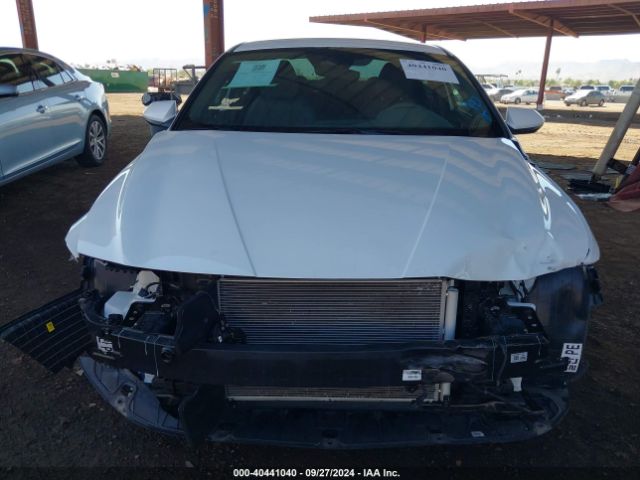 KMHLL4DG9RU667170 Hyundai ELANTRA SE
