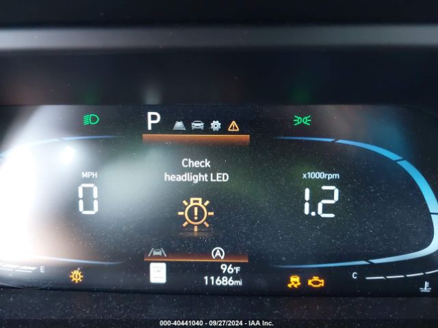 KMHLL4DG9RU667170 Hyundai ELANTRA SE