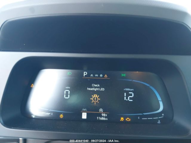 KMHLL4DG9RU667170 Hyundai ELANTRA SE