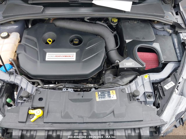 Ford FOCUS RS 2017 WF0DP3TH6H4120578 Image 10